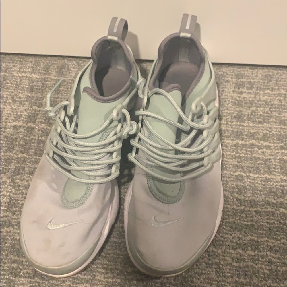 Nike Prestos